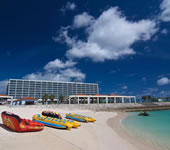サザンビーチホテル&リゾート沖縄の外観